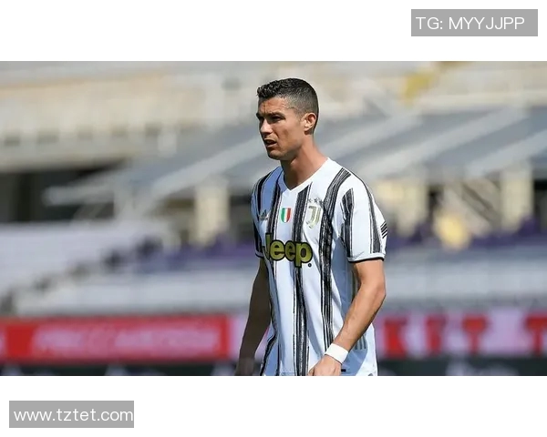 足球天才混剪 展现传奇球星技艺与赛场辉煌瞬间