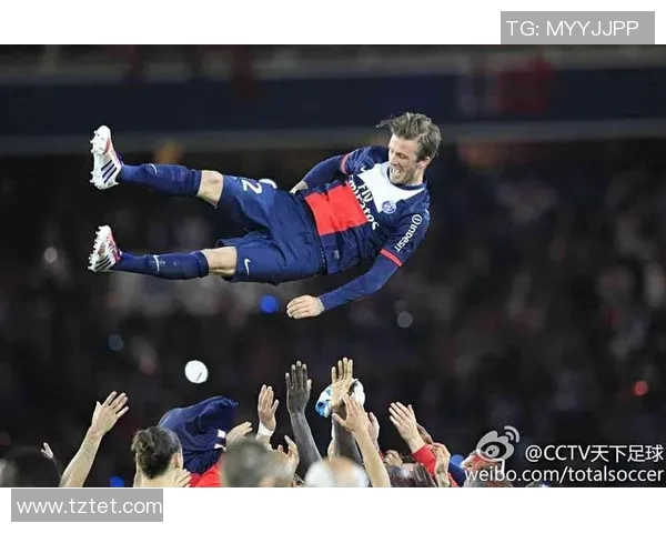 天下足球十大球星经典集锦回顾 传奇与荣耀的完美碰撞 天下足球十大球星经典集锦回顾 传奇与荣耀的完美碰撞