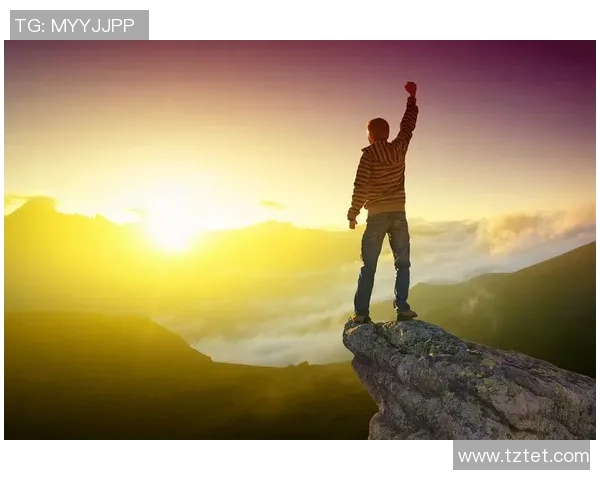 足球大师球星的传奇之路:从绿茵场到全球荣耀的辉煌历程 足球大师球星的传奇之路:从绿茵场到全球荣耀的辉煌历程